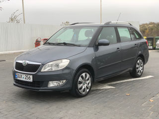 Skoda Fabia foto 2