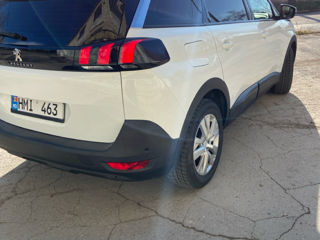 Peugeot 5008 foto 4