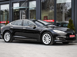 Tesla Model S foto 4