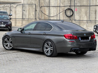 BMW 5 Series foto 5