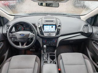 Ford Kuga foto 12