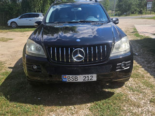 Mercedes GL-Class