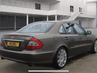 Mercedes E-Class foto 4