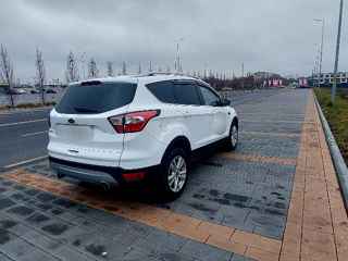 Ford Kuga foto 3