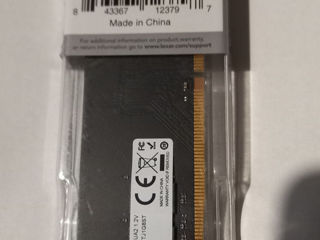 DDR4  3200 8GB