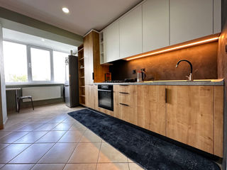 2-комн. кв., 70 м², 3/5 эт.