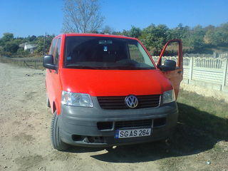 Volkswagen T5 foto 3