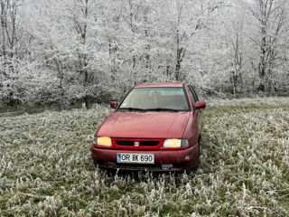 Seat Ibiza foto 2