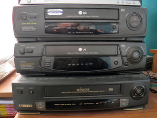 Видеомагнитофоны VHS foto 2