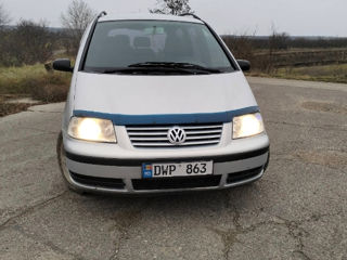 Volkswagen Sharan foto 8