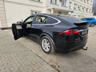 Tesla Model X foto 5