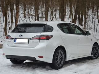 Lexus CT Series foto 4