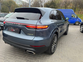 Porsche Cayenne foto 3