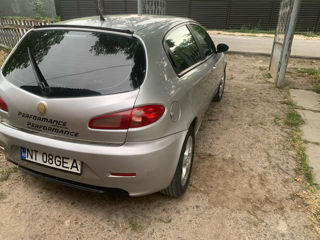 Alfa Romeo 147