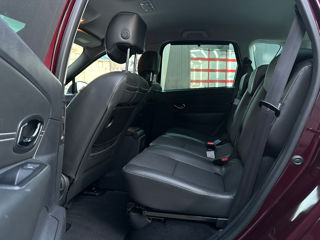 Renault Scenic foto 10