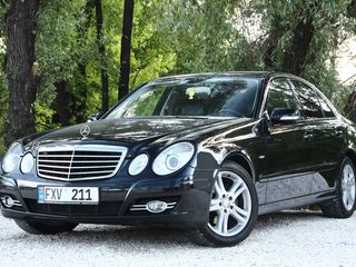 Mercedes E Class foto 2