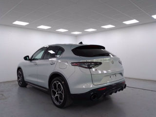 Alfa Romeo Stelvio foto 6