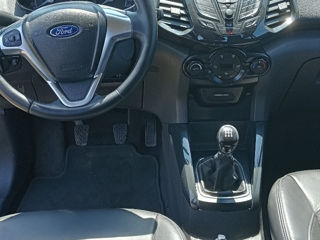 Ford EcoSport foto 4