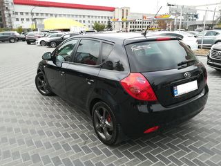 KIA Ceed foto 3