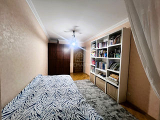 Apartament cu 4 camere, 140 m², Botanica, Chișinău foto 6
