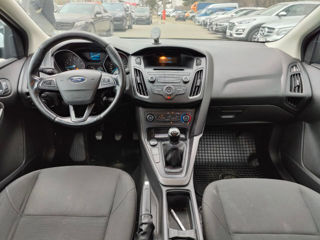 Ford Focus foto 8