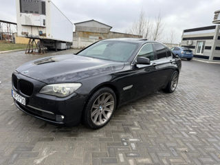 BMW 7 Series foto 3