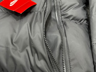 Scurta Nike puffer neagra foto 2