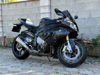 BMW S1000RR фото 1
