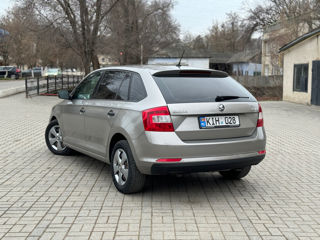 Skoda Rapid foto 4