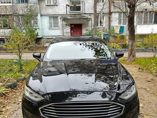 Ford Fusion foto 9