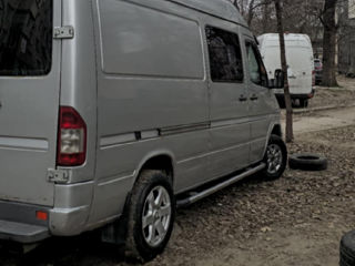 Mercedes Vito foto 2