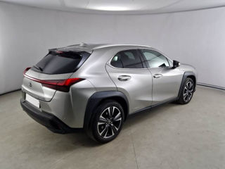 Lexus UX foto 4