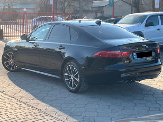 Jaguar XF foto 5