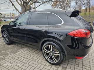 Porsche Cayenne foto 6