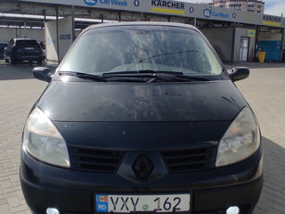 Renault Scenic foto 2