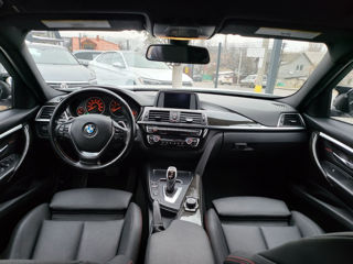 BMW 3 Series foto 12