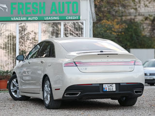 Lincoln MKZ foto 4