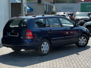 Toyota Corolla foto 3