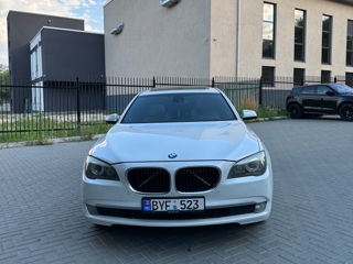 BMW 7 Series foto 6