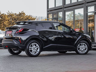 Toyota C-HR foto 5