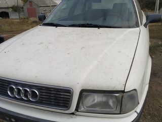 Audi 80 piese de schimb foto 2