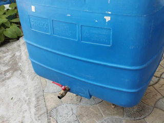 Butoi plastic 250l