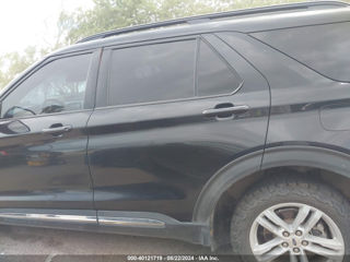 Ford Explorer foto 4