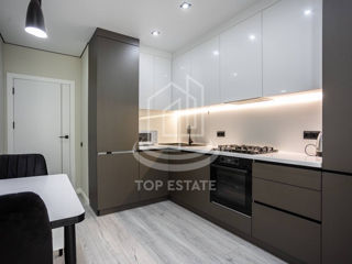 Apartament cu 2 camere, 78 m², Buiucani, Chișinău foto 2