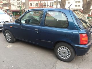 Nissan Micra foto 1