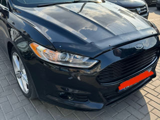 Ford Fusion foto 3