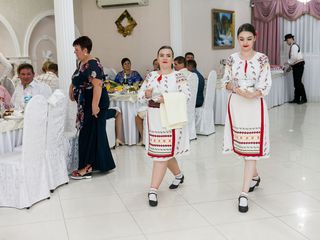 Dansatori pentru diverse ceremonii (nunti, cumatrii, zile de nasteri) !!! foto 4