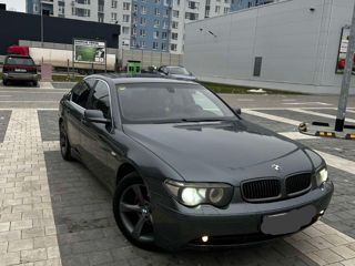 BMW 7 Series foto 10