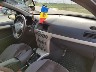 Opel Astra foto 7