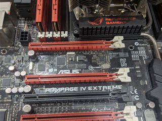 Asus rampage 4 extreme foto 1